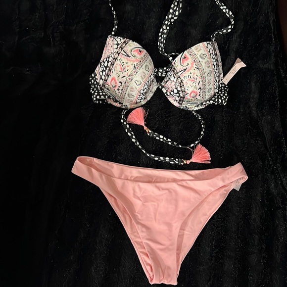 Coral Victoria’s Secret New Set Push-up Bikini - Picture 2 of 11